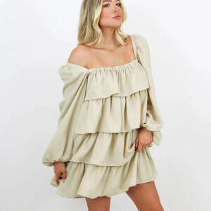 WeWoreWhat Crinkle Chiffon Crème Bruilee Tiered Mini Dress Size S